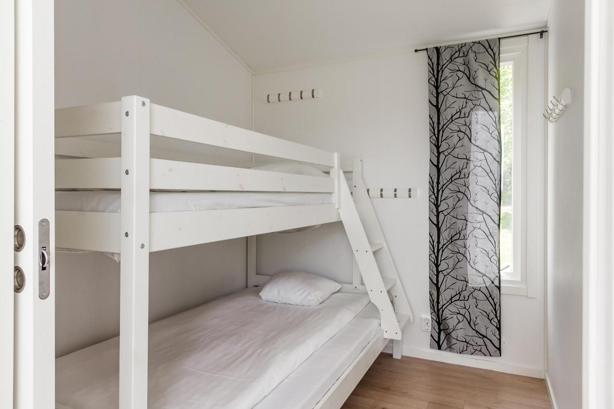Kristinehamn Herrgardscamping & Stugor ภายนอก รูปภาพ