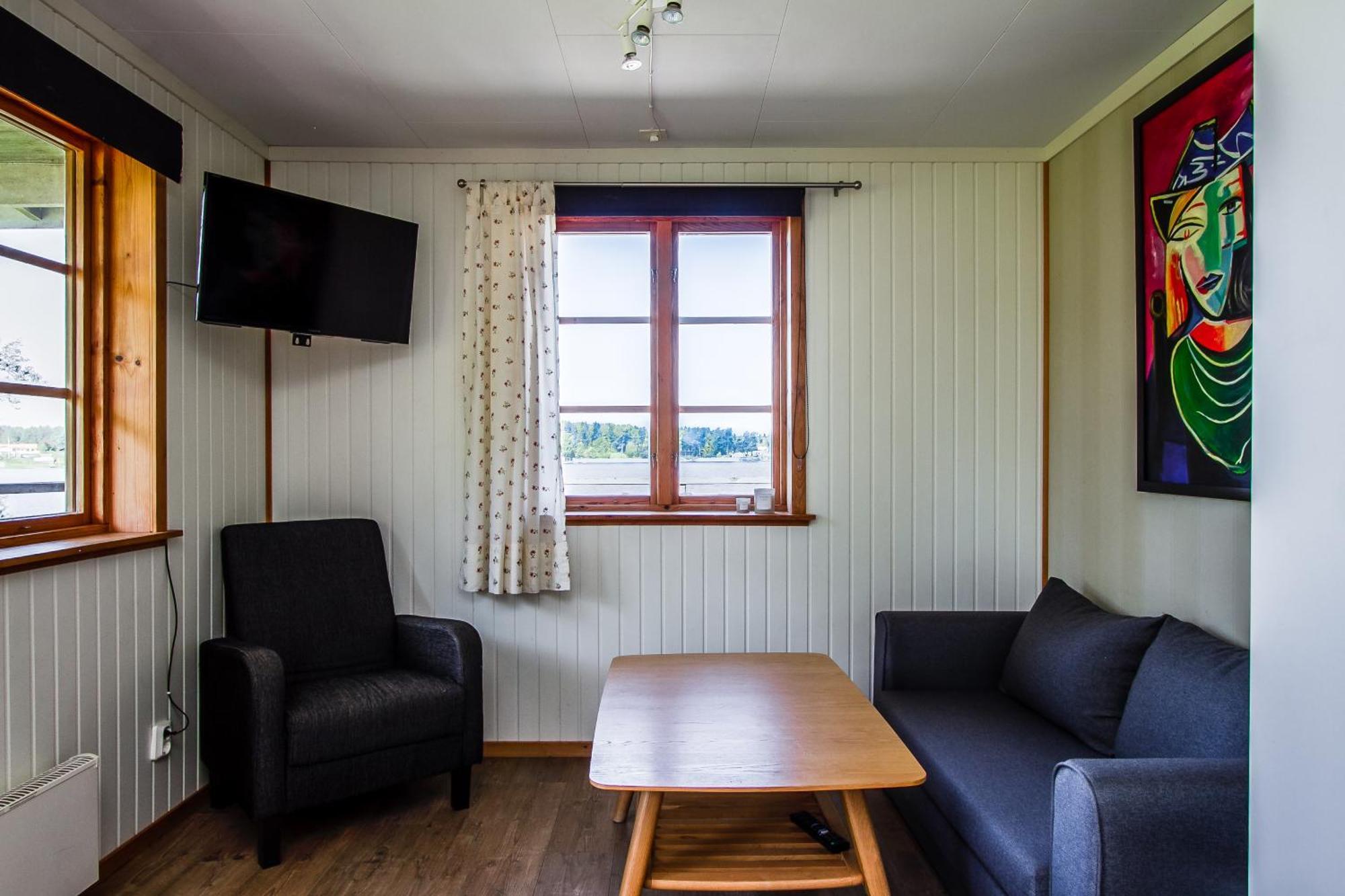 Kristinehamn Herrgardscamping & Stugor ภายนอก รูปภาพ