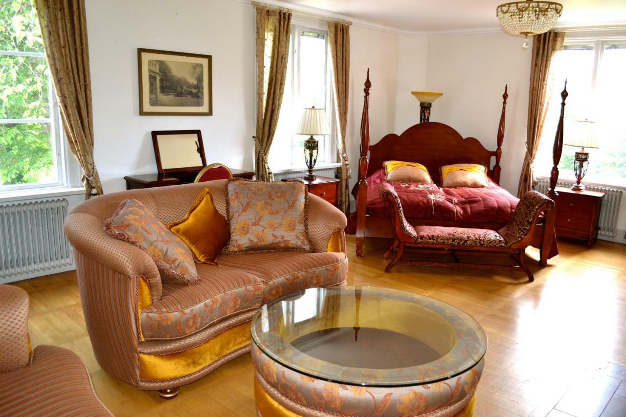 Kristinehamn Herrgardscamping & Stugor ภายนอก รูปภาพ